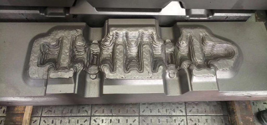 repaired forging die cavity